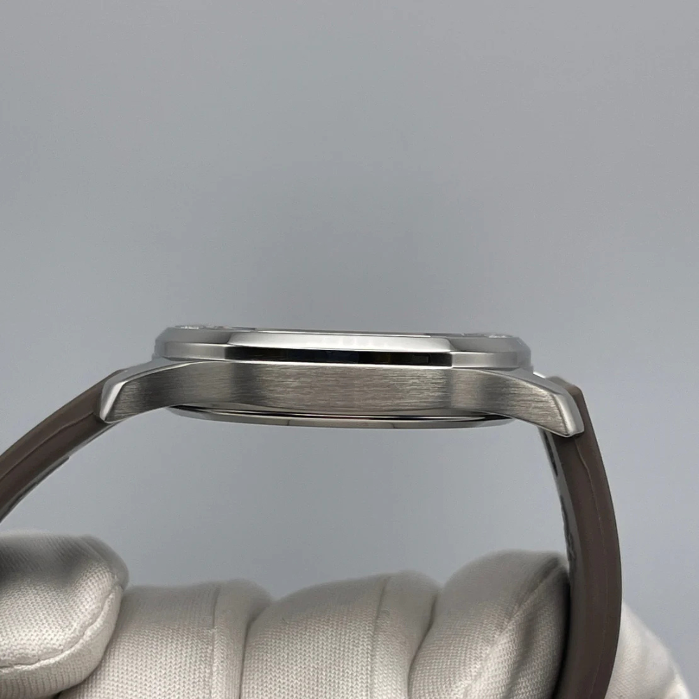 Patek Philippe Aquanaut Luce 5067A-023 - Image 8