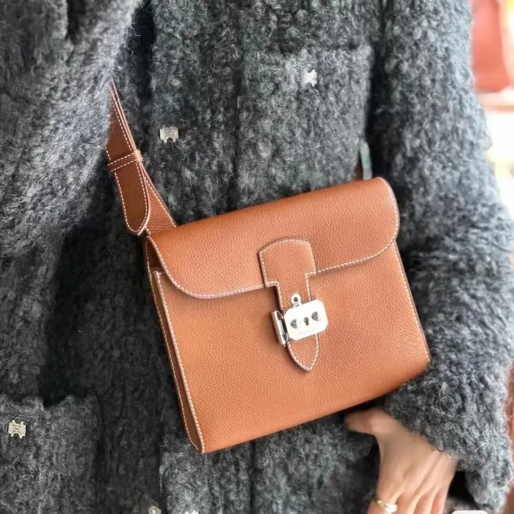 Hermes Sac a Depeches 21 Bag - Image 5